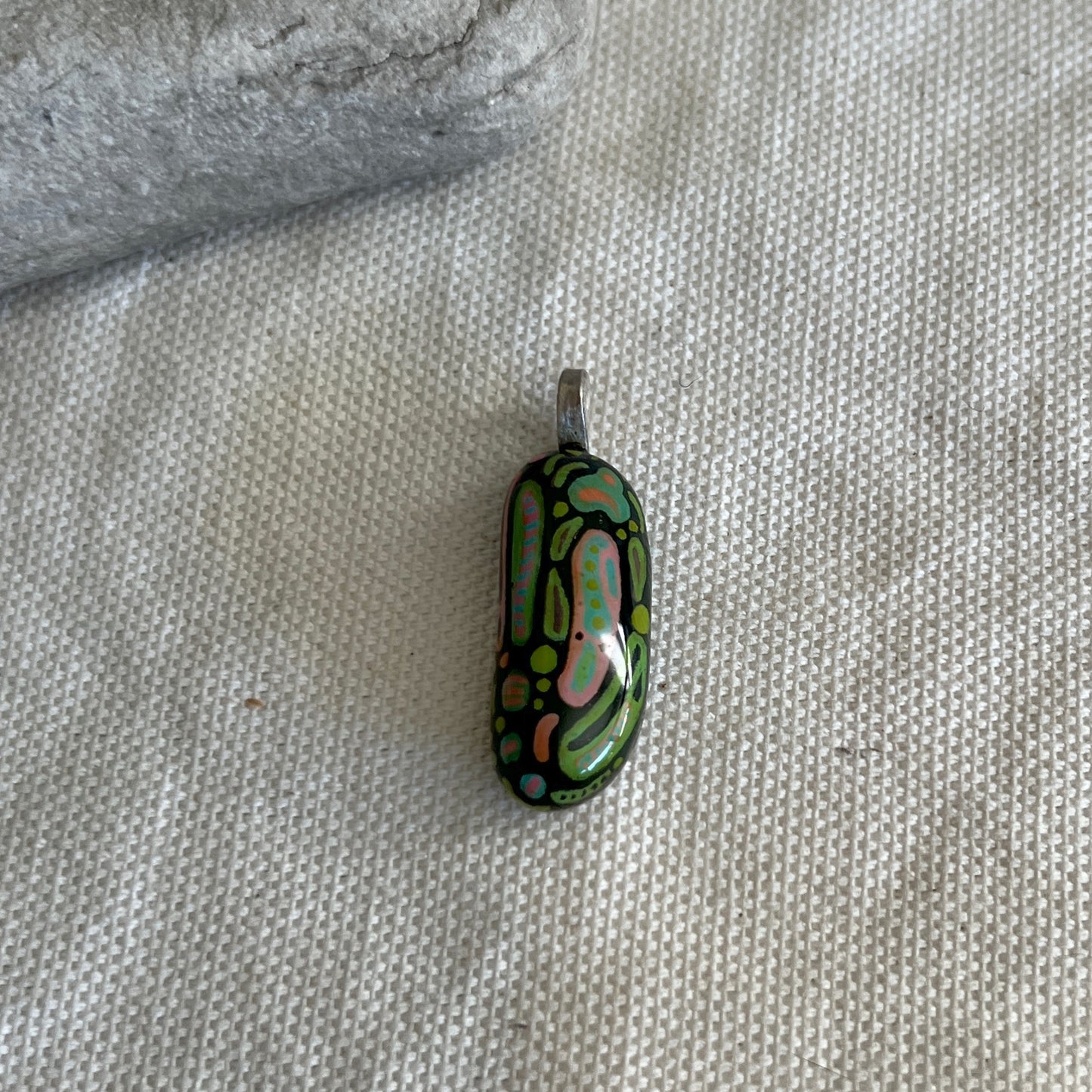 Hand-Painted Chicago Beach Rock Necklace (Bean)