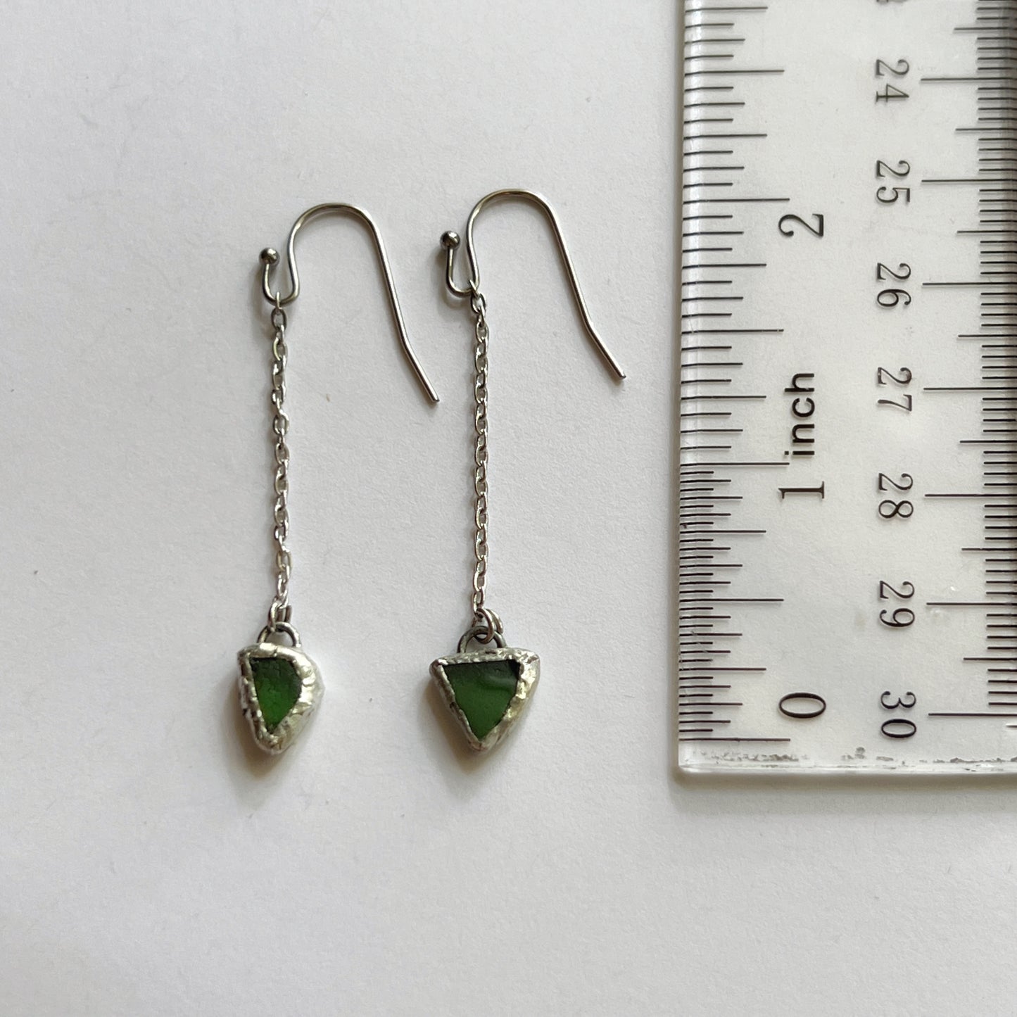 Chicago Beach Glass Earring (Green Drops)