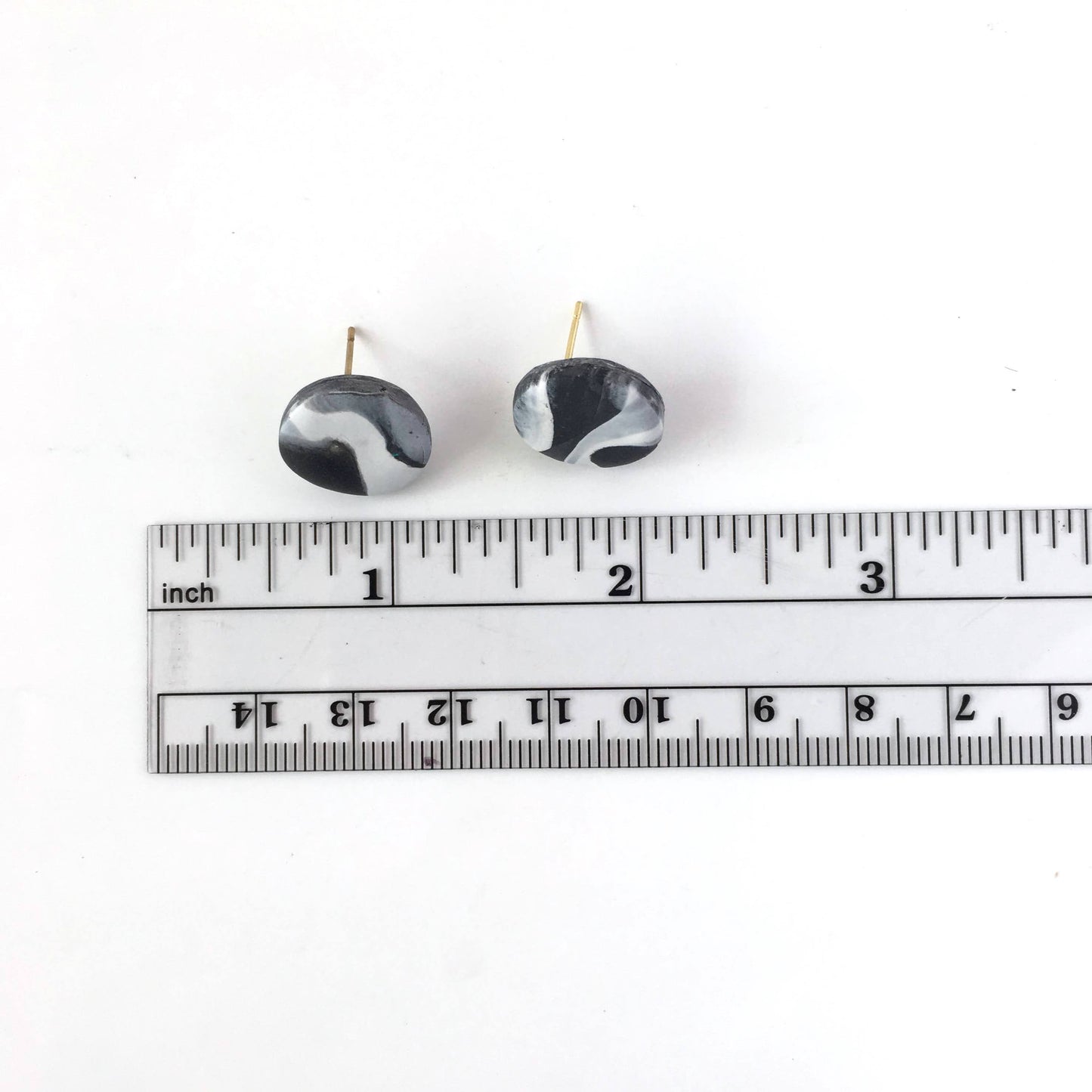 Black and White Marble Poly Studs