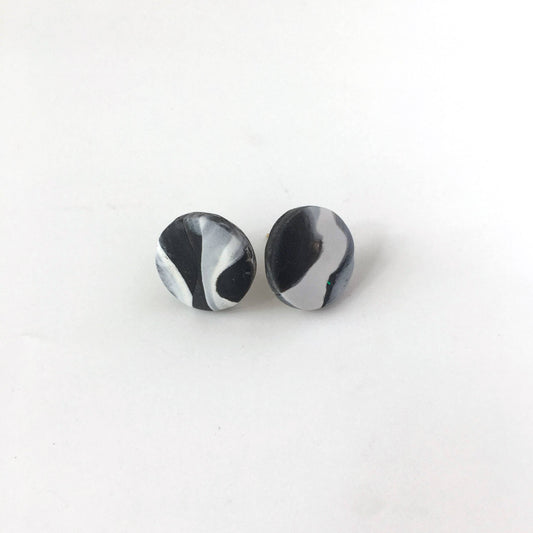Black and White Marble Poly Studs